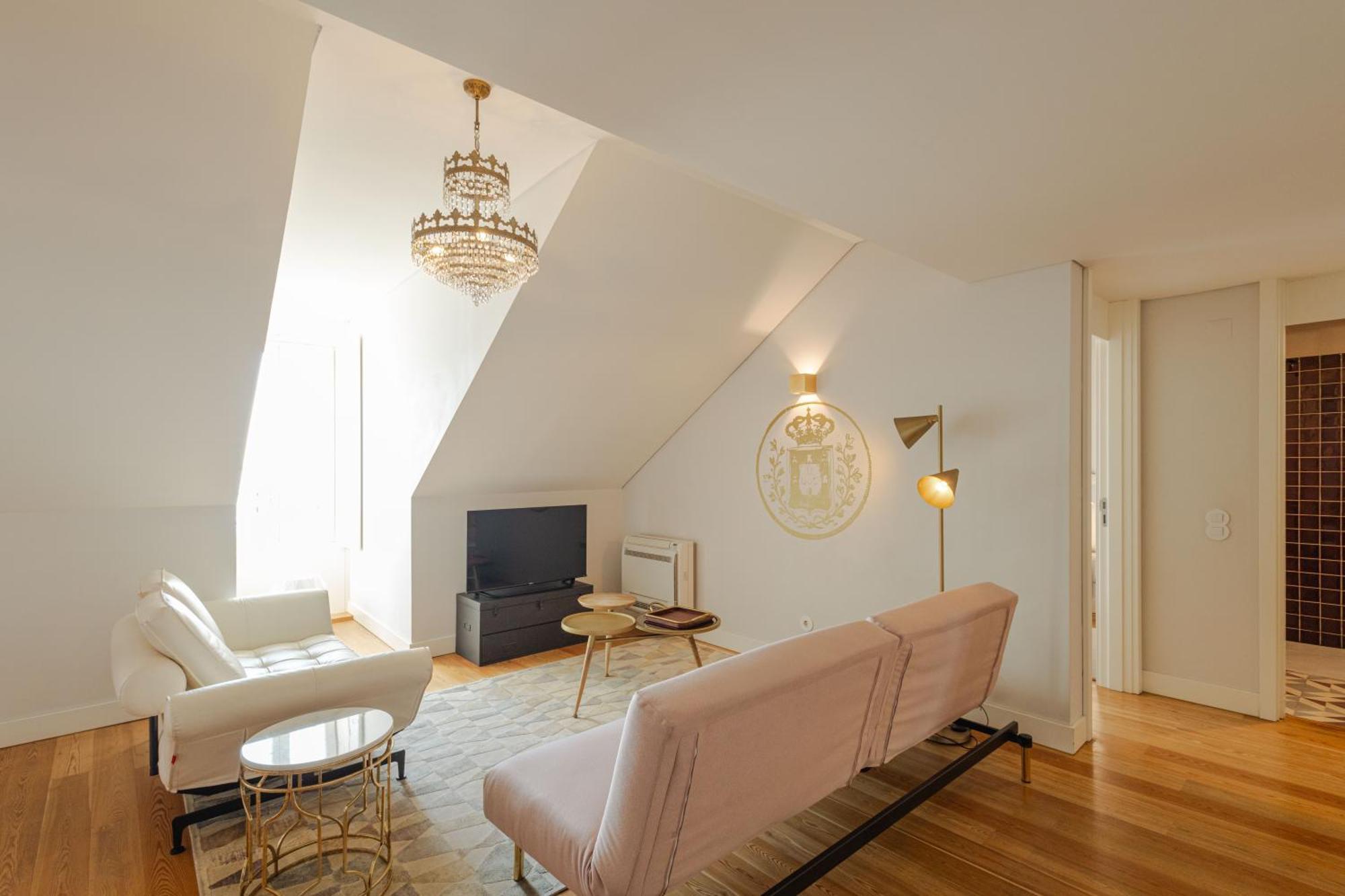 Apartment Almaria - Da Corte | Chiado Lisbon